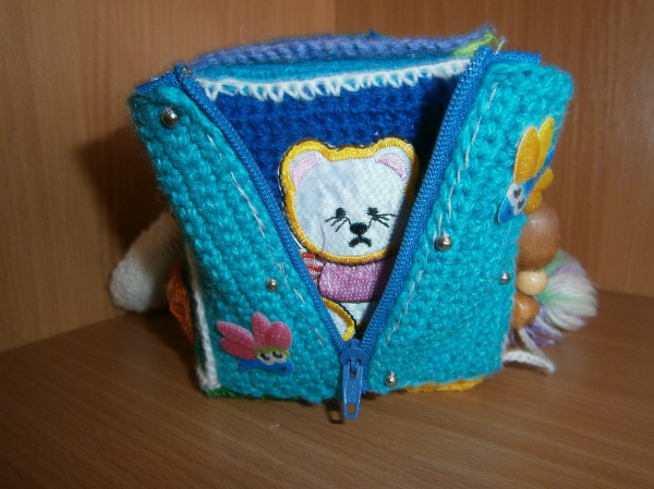 Наш кубик-развивашка.