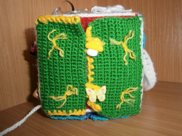 Наш кубик-развивашка.