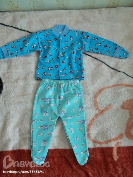 Первые покупочки.