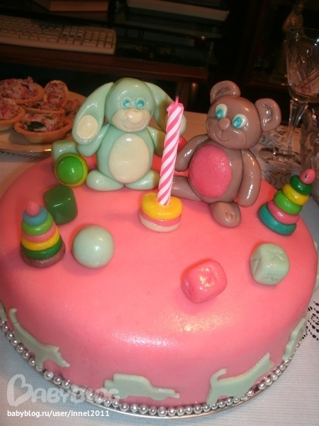 Первый торт с мастикой на ДР сыночка!