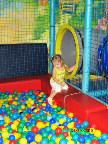 dc1212872f061da9ae8c551bc8ee3603.jpg