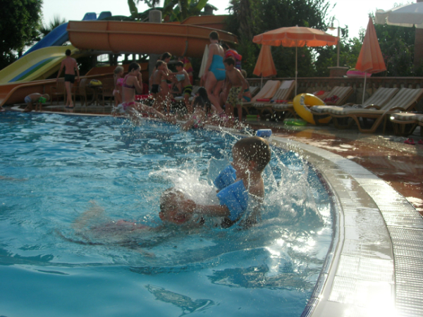 ea099ead4ccc3be6e1e3250b6c8a5d41.jpg