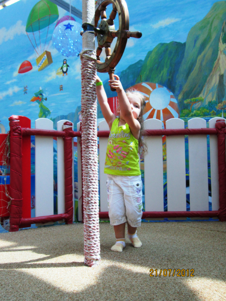 5d245a83add22a241b90ec494a6f083a.jpg