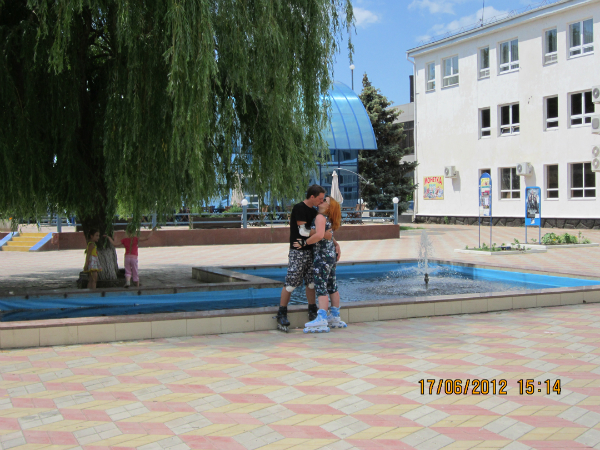 8165eebb5763997baf7c83693cadad1e.jpg
